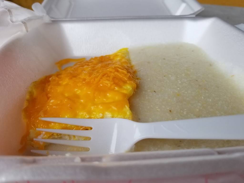 Town Hall Restaurant | restaurant | 1970 Dr Martin Luther King Way, Sarasota, FL 34234, USA | 9419553133 OR +1 941-955-3133