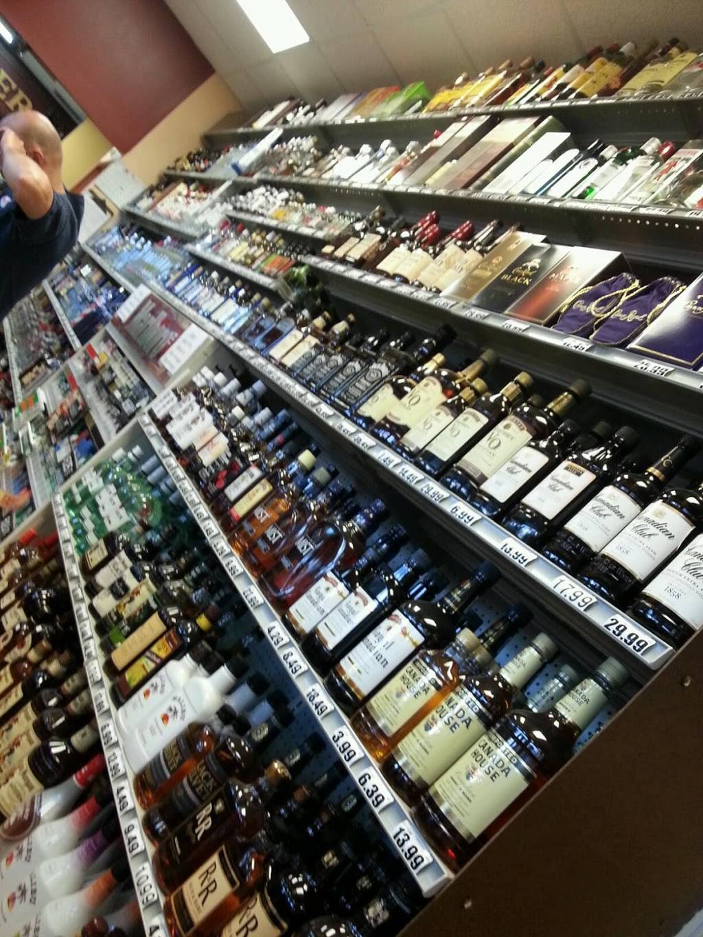 Marathon of Walled Lake | restaurant | 1101 N Pontiac Trail, Walled Lake, MI 48390, USA | 2486243000 OR +1 248-624-3000