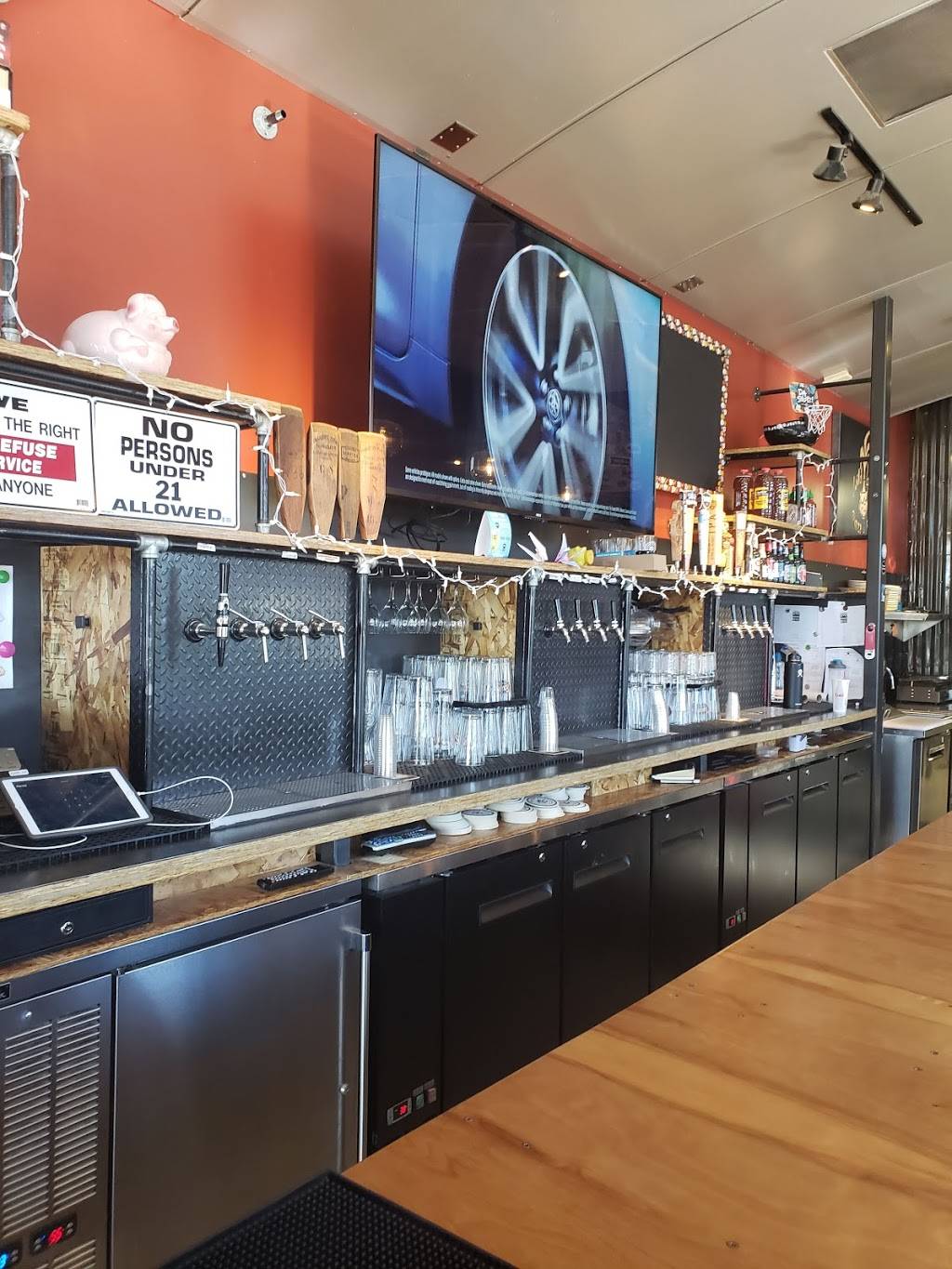 Wild Garlic Pizza & Pub | restaurant | Reno, NV 89521, USA | 7752848900 OR +1 775-284-8900