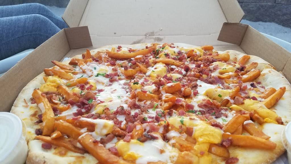 Francescos Pizzeria | restaurant | 104 Pheasant Run, Newtown, PA 18940, USA | 2159681005 OR +1 215-968-1005