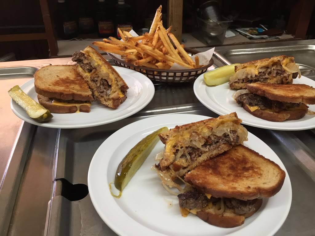 4-Way Grill | restaurant | 6121 E Antioch Rd, Springville, TN 38256, USA | 7316410100 OR +1 731-641-0100