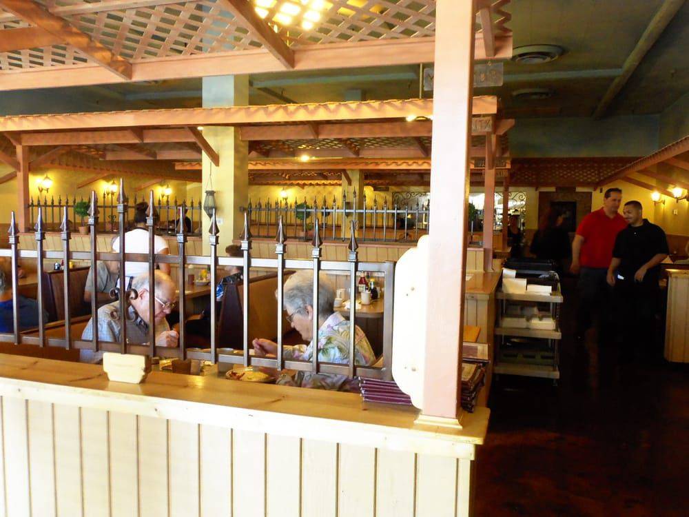 Royal Cafe | cafe | 10793 Grand Ave, Sun City, AZ 85351, USA | 6238750676 OR +1 623-875-0676