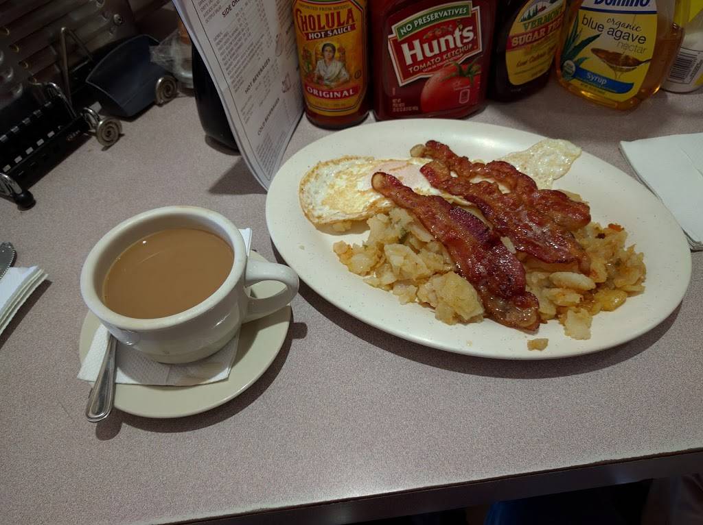 Marys Coffee Shop | cafe | 907 Dekalb Ave, Brooklyn, NY 11221, USA | 9178939559 OR +1 917-893-9559