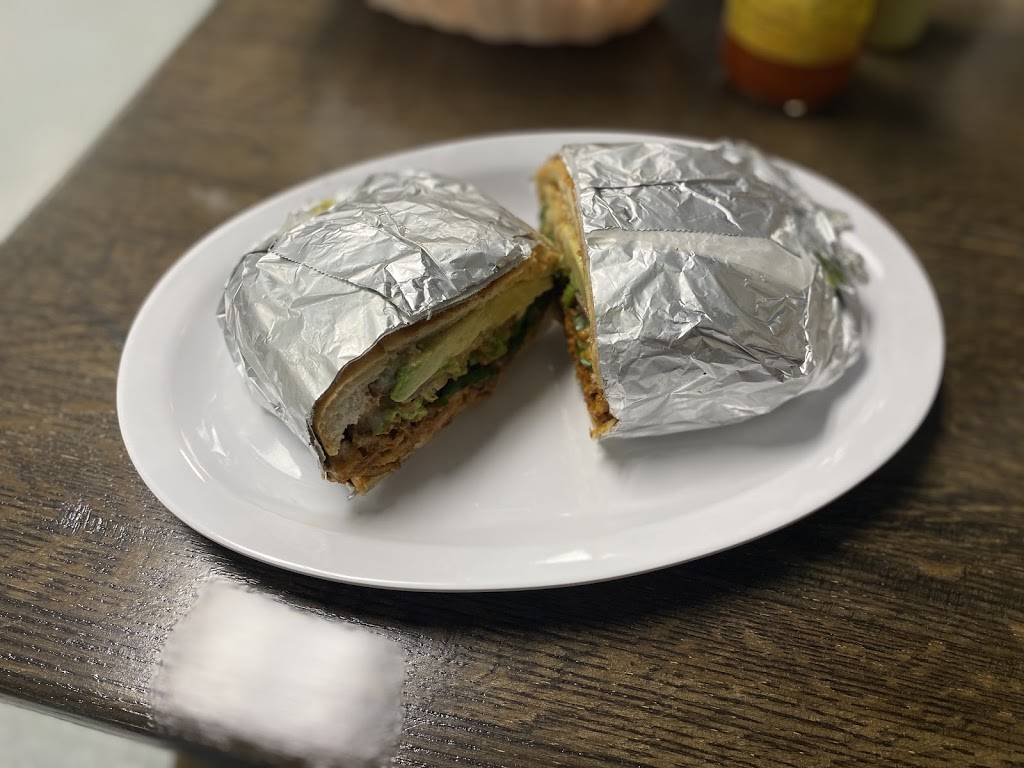 Cielito Lindo Mexican Restaurant | restaurant | 4040 N High School Rd, Indianapolis, IN 46254, USA | 3174262542 OR +1 317-426-2542