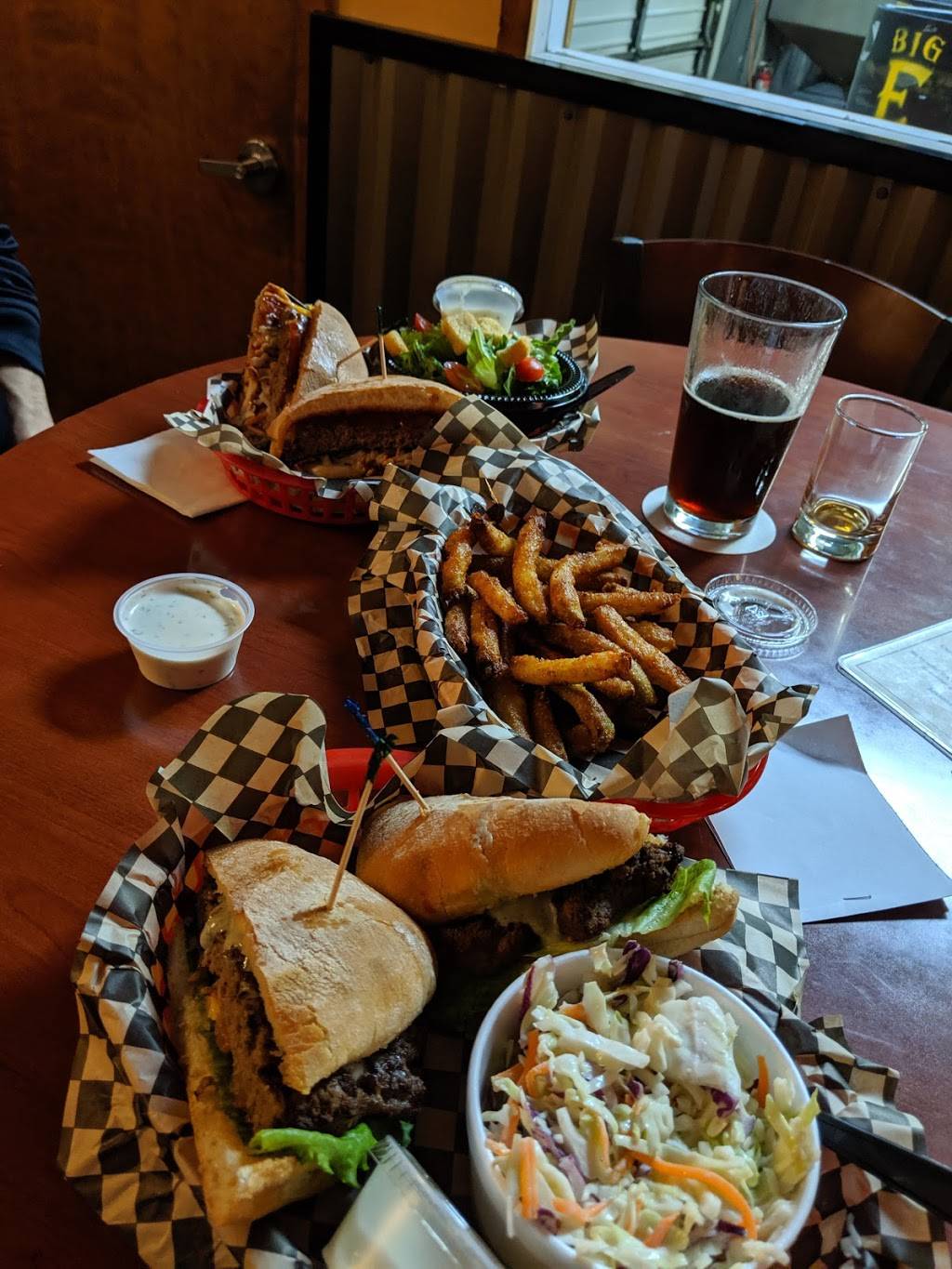 Big E Ales | restaurant | 5030 208th St SW A, Lynnwood, WA 98036, USA | 4256727051 OR +1 425-672-7051