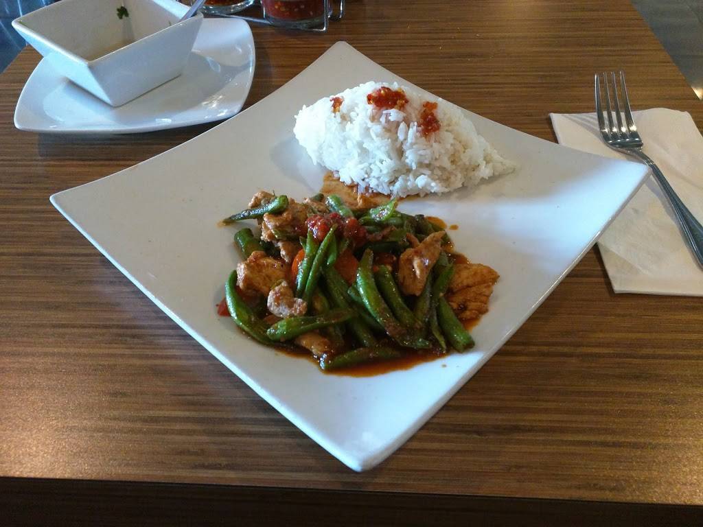 Sumran Thai Cuisine | restaurant | 6482 Westminster Blvd, Westminster, CA 92683, USA | 7148921149 OR +1 714-892-1149