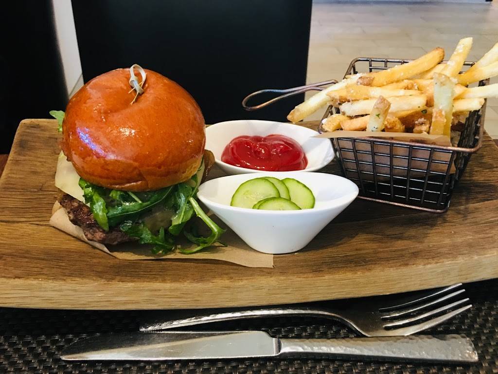 Plateia | restaurant | 425 Westwood Plaza, Los Angeles, CA 90095, USA | 3107943563 OR +1 310-794-3563