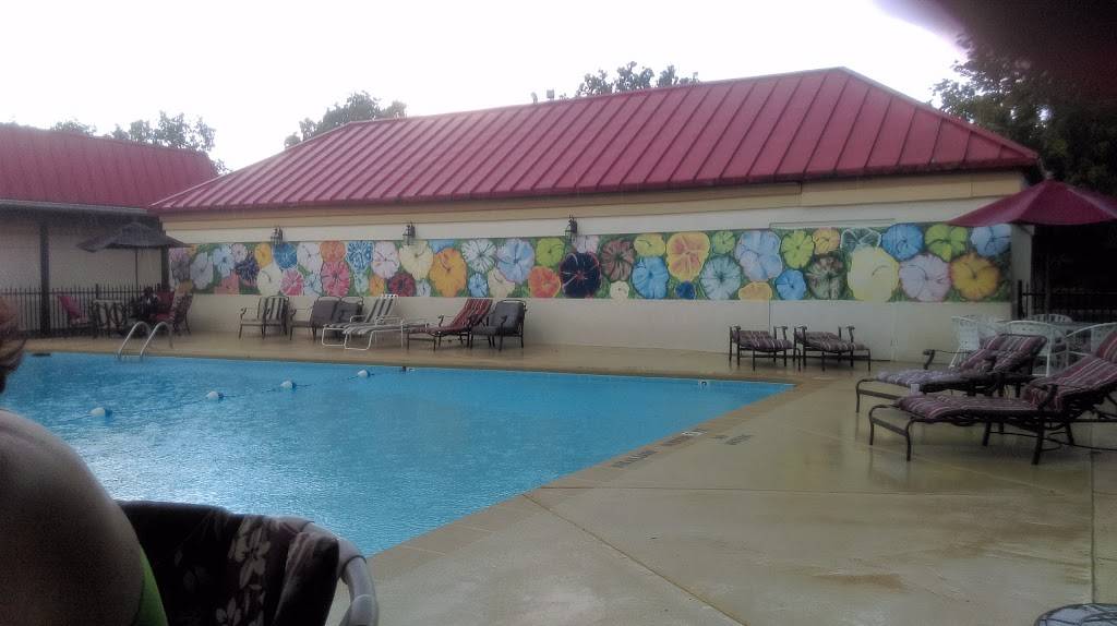 Village Inn Hotel and Event Center | restaurant | 6205 Ramada Dr, Clemmons, NC 27012, USA | 3367669121 OR +1 336-766-9121