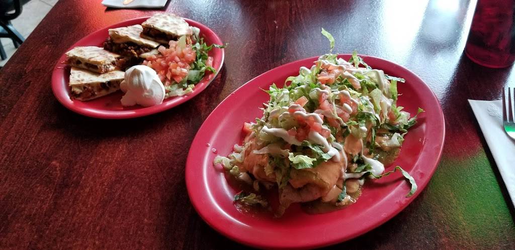 El Limon | restaurant | 845 Lancaster Ave, Bryn Mawr, PA 19010, USA | 4842226928 OR +1 484-222-6928