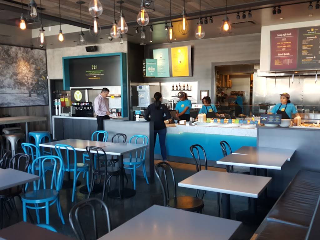 Yalla Mediterranean | restaurant | 1813 Ygnacio Valley Rd, Walnut Creek, CA 94598, USA | 9259345098 OR +1 925-934-5098