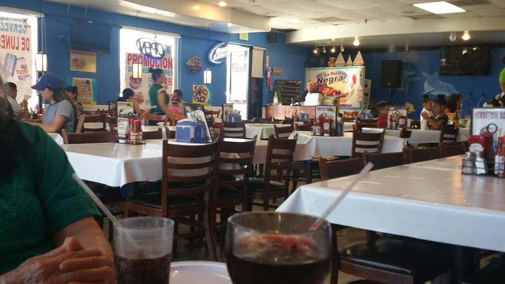 La Perla Negra | restaurant | 651 Palomar St, Chula Vista, CA 91911, USA | 6194258594 OR +1 619-425-8594