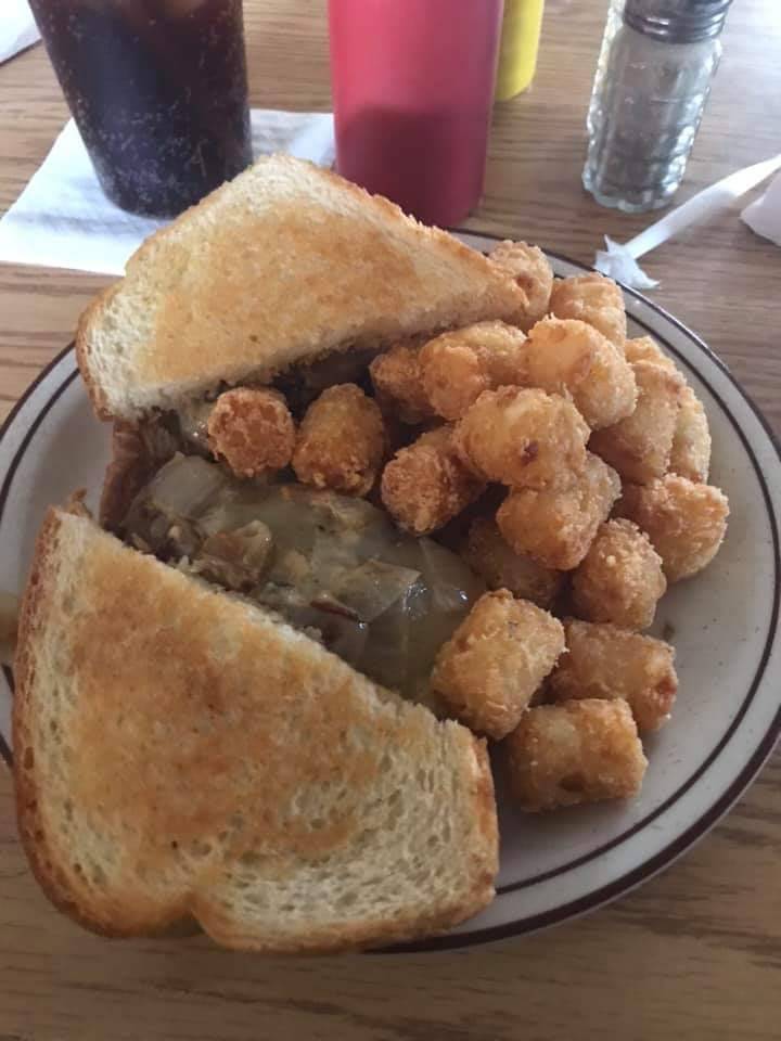 Riga Tavern | restaurant | 7495 Riga Hwy, Riga, MI 49276, USA | 5174863461 OR +1 517-486-3461