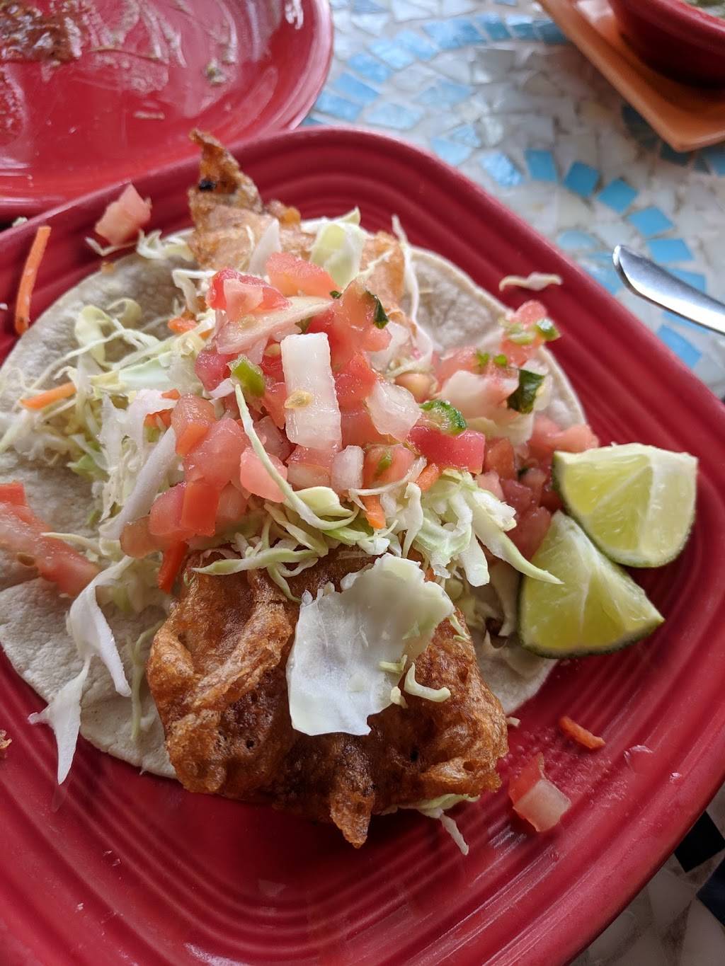 Salsalito Taco Shop | restaurant | 1115 Bridgeway, Sausalito, CA 94965, USA | 4153315595 OR +1 415-331-5595