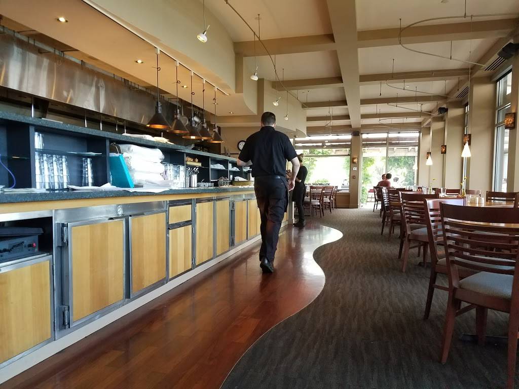 Keenans at the Pier | restaurant | 804 10th St, Bellingham, WA 98225, USA | 3603925510 OR +1 360-392-5510