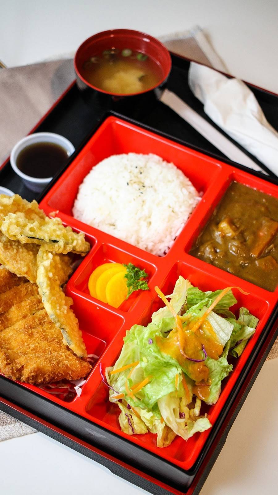 YumYum Bento | restaurant | 1017 E Grand River Ave, East Lansing, MI 48823, USA | 5173333338 OR +1 517-333-3338