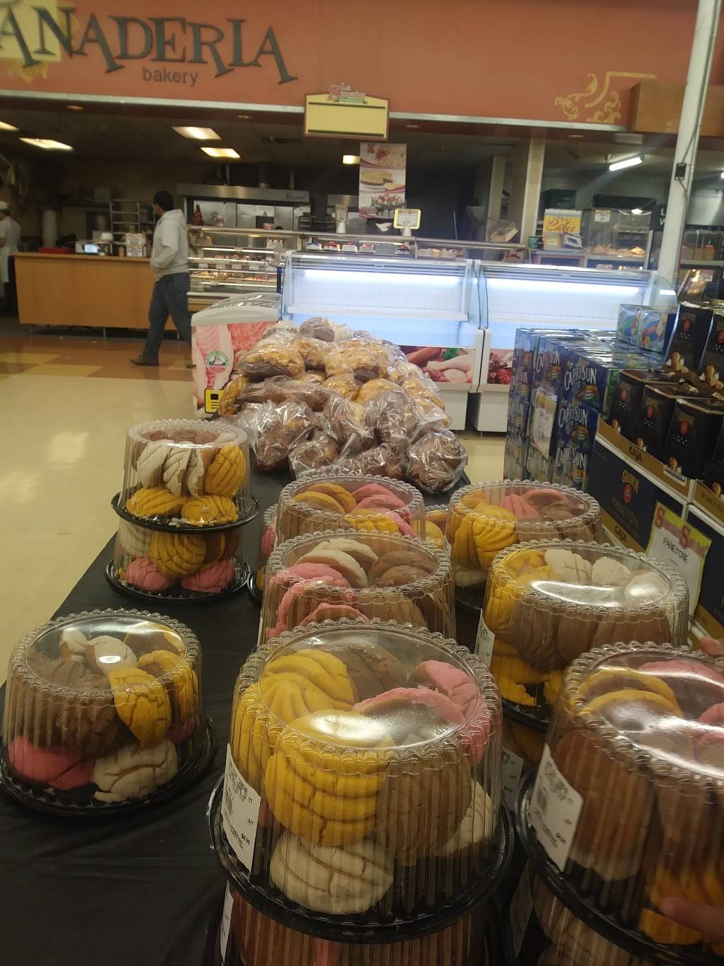 La Superior Mercados | bakery | 2941 Railroad Ave, Pittsburg, CA 94565, USA | 9254275178 OR +1 925-427-5178