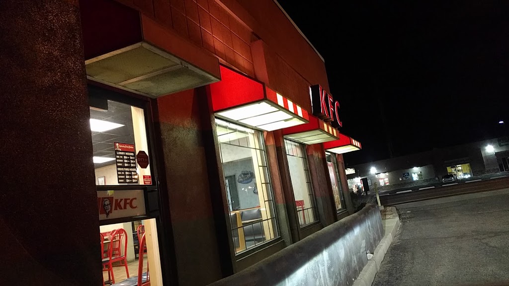 KFC | restaurant | 813 N Riverside Dr, Española, NM 87532, USA | 5057533472 OR +1 505-753-3472