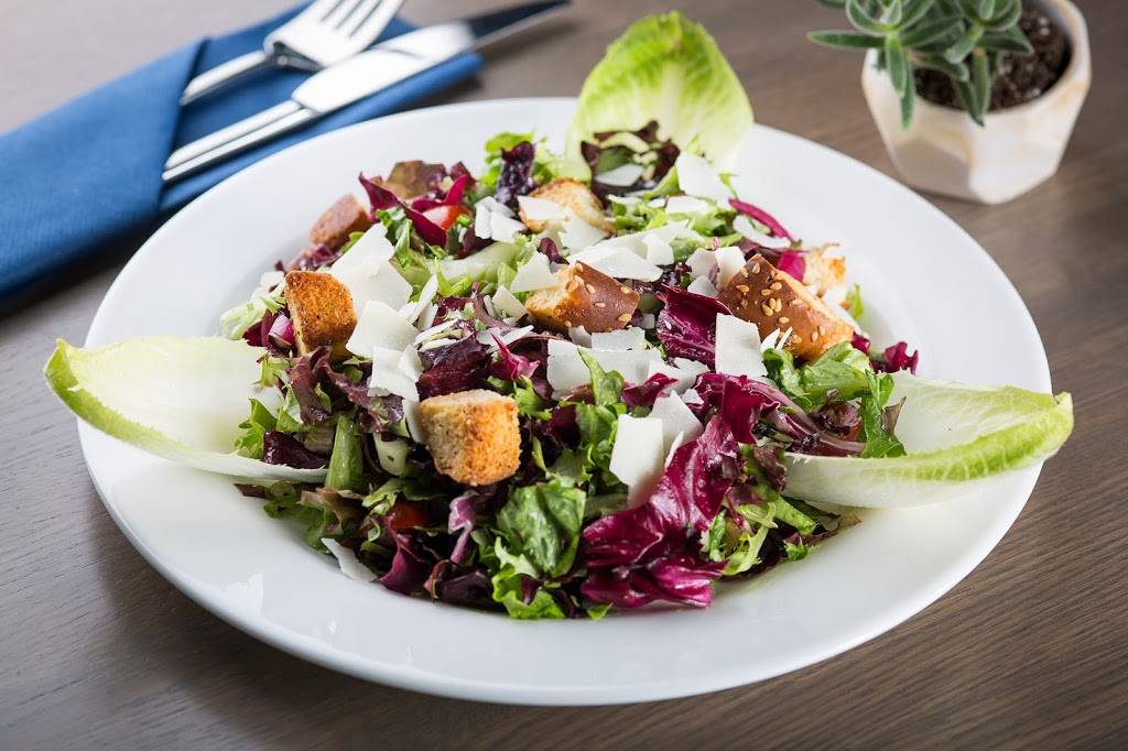 Tria: A Level Above | restaurant | 701 W 31st St 2nd floor, Chicago, IL 60616, USA | 3123441876 OR +1 312-344-1876