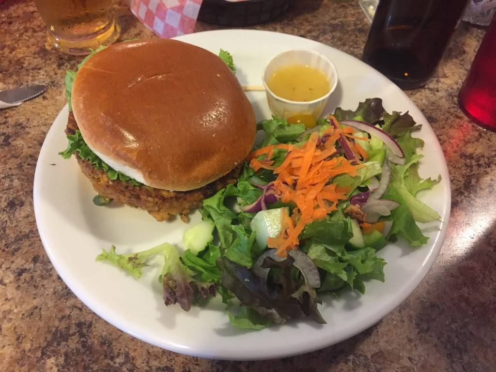 JJ’s Country Diner | restaurant | 68 Main St E, Athens, ON K0E 1B0, Canada | 6139240580 OR +1 613-924-0580