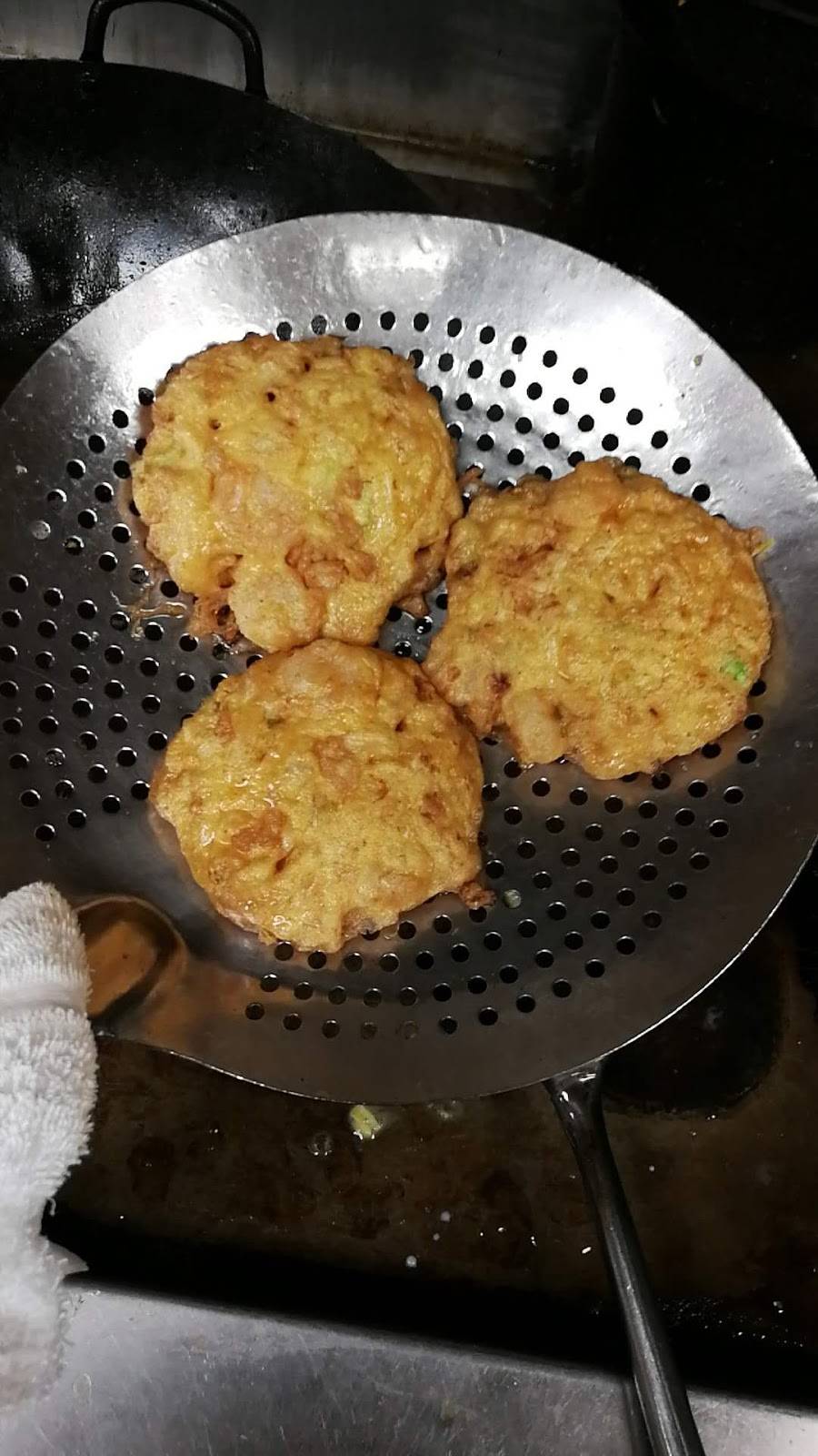 Lungwah Chinese food | meal takeaway | 6415 Iron Bridge Rd, Richmond, VA 23234, USA | 8042756868 OR +1 804-275-6868