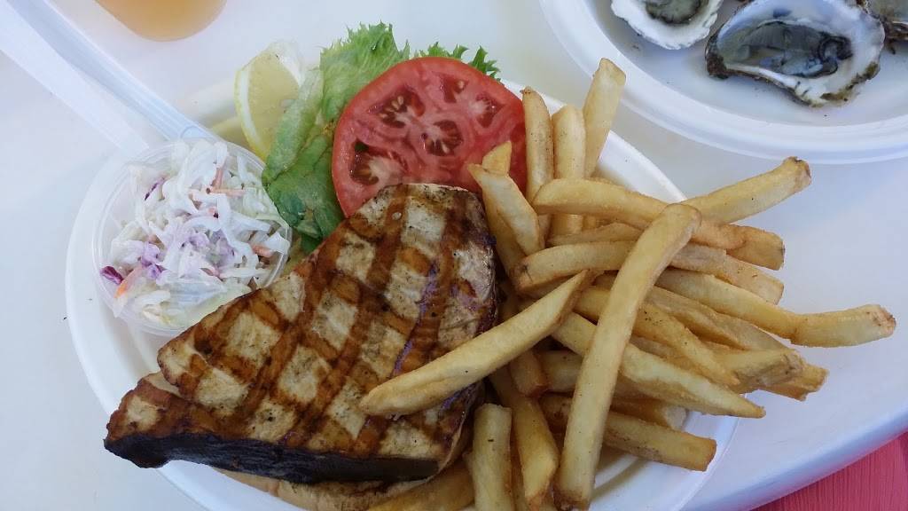 Clam Bar At Napeague | restaurant | 2025 Montauk Hwy, Amagansett, NY 11930, USA | 6312676348 OR +1 631-267-6348