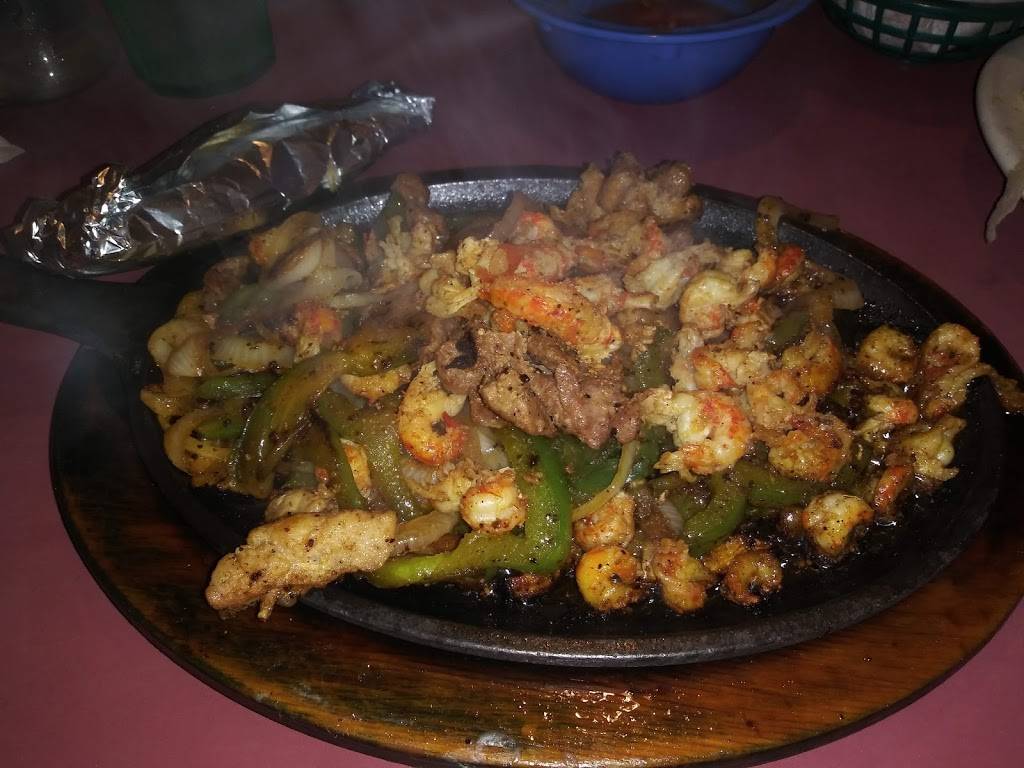 El Mariachi Loco | restaurant | 519 E Central Ave, Petal, MS 39465, USA | 6015452444 OR +1 601-545-2444