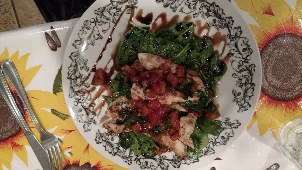 Casa Visone | restaurant | 120 N Queen St, Martinsburg, WV 25401, USA | 3042609294 OR +1 304-260-9294