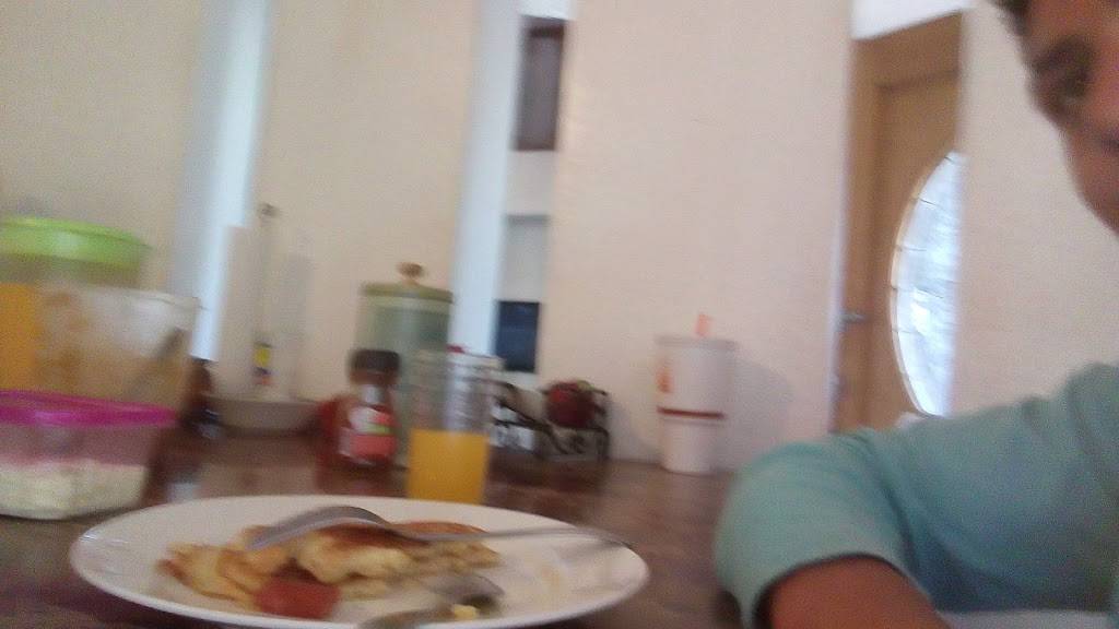 Hamburguesas Castillo | restaurant | hamburguesas Castillo plan libertador, Castillo, 22706 Tijuana, B.C., Mexico | 016611232384 OR +52 661 123 2384