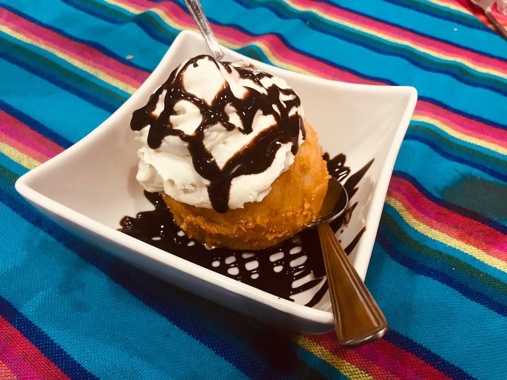 Guacamole Mexican Bistro | restaurant | 16850 Yonge St, Newmarket, ON L3Y 0A3, Canada | 9052357185 OR +1 905-235-7185