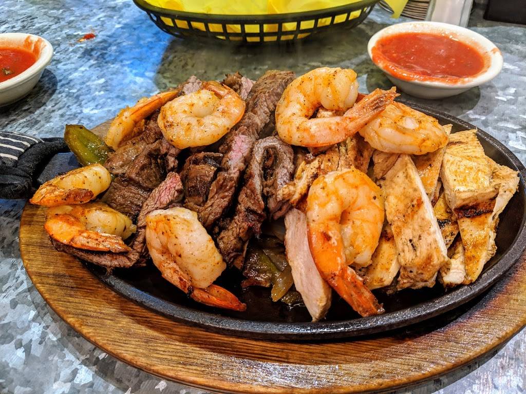 Mannys Tex-Mex Grill | restaurant | 6705 Main St, Frisco, TX 75034, USA | 9723776765 OR +1 972-377-6765