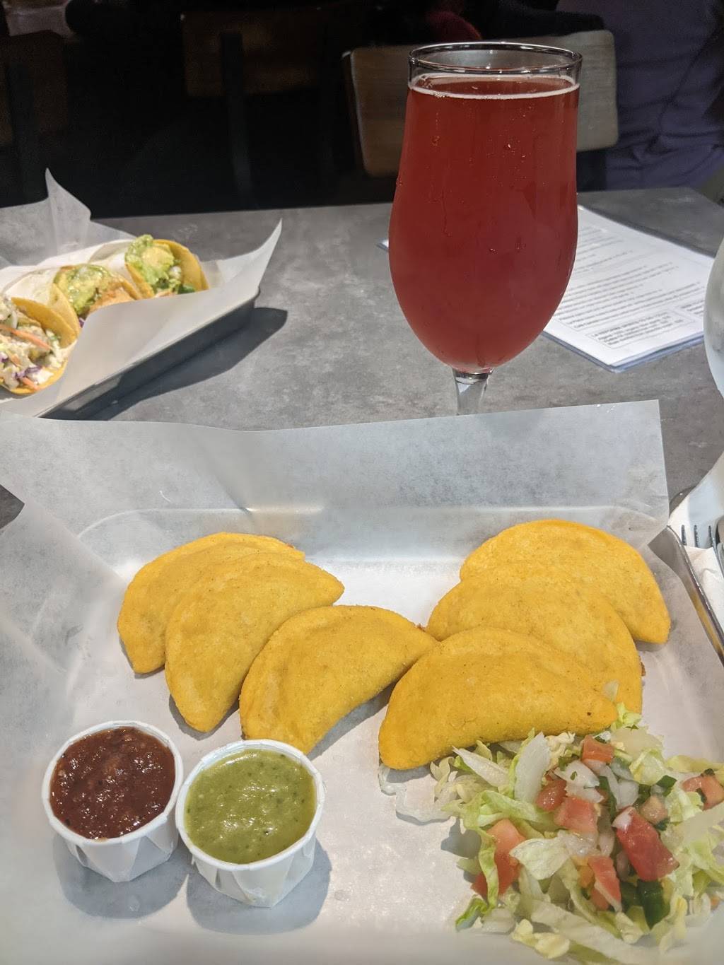 La Reforma | restaurant | 8900 San Mateo Blvd NE suite i, Albuquerque, NM 87113, USA | 5057171361 OR +1 505-717-1361