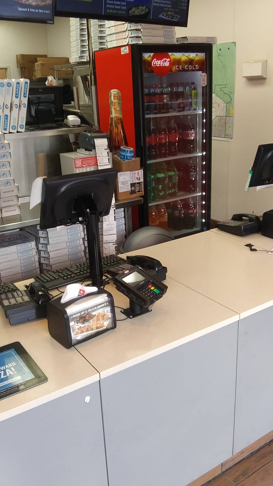 Dominos Pizza | meal delivery | 4275 University Pkwy, San Bernardino, CA 92407, USA | 9098801831 OR +1 909-880-1831