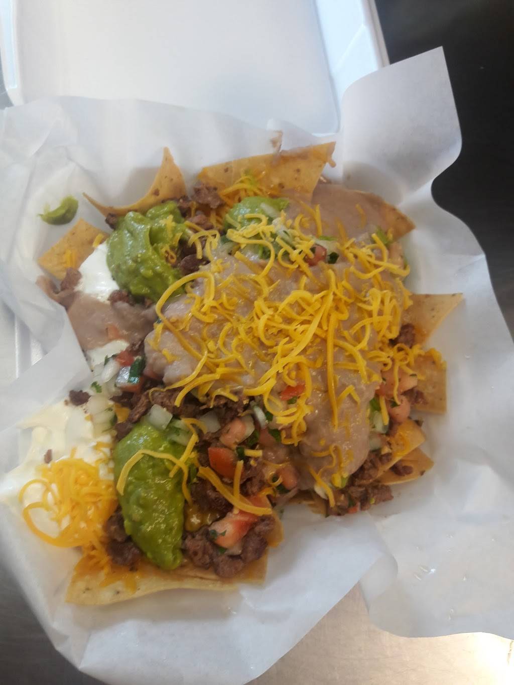 Losbetos Mexican Food | restaurant | 3001 North Hayden Road, Scottsdale, AZ 85251, USA | 4809475142 OR +1 480-947-5142