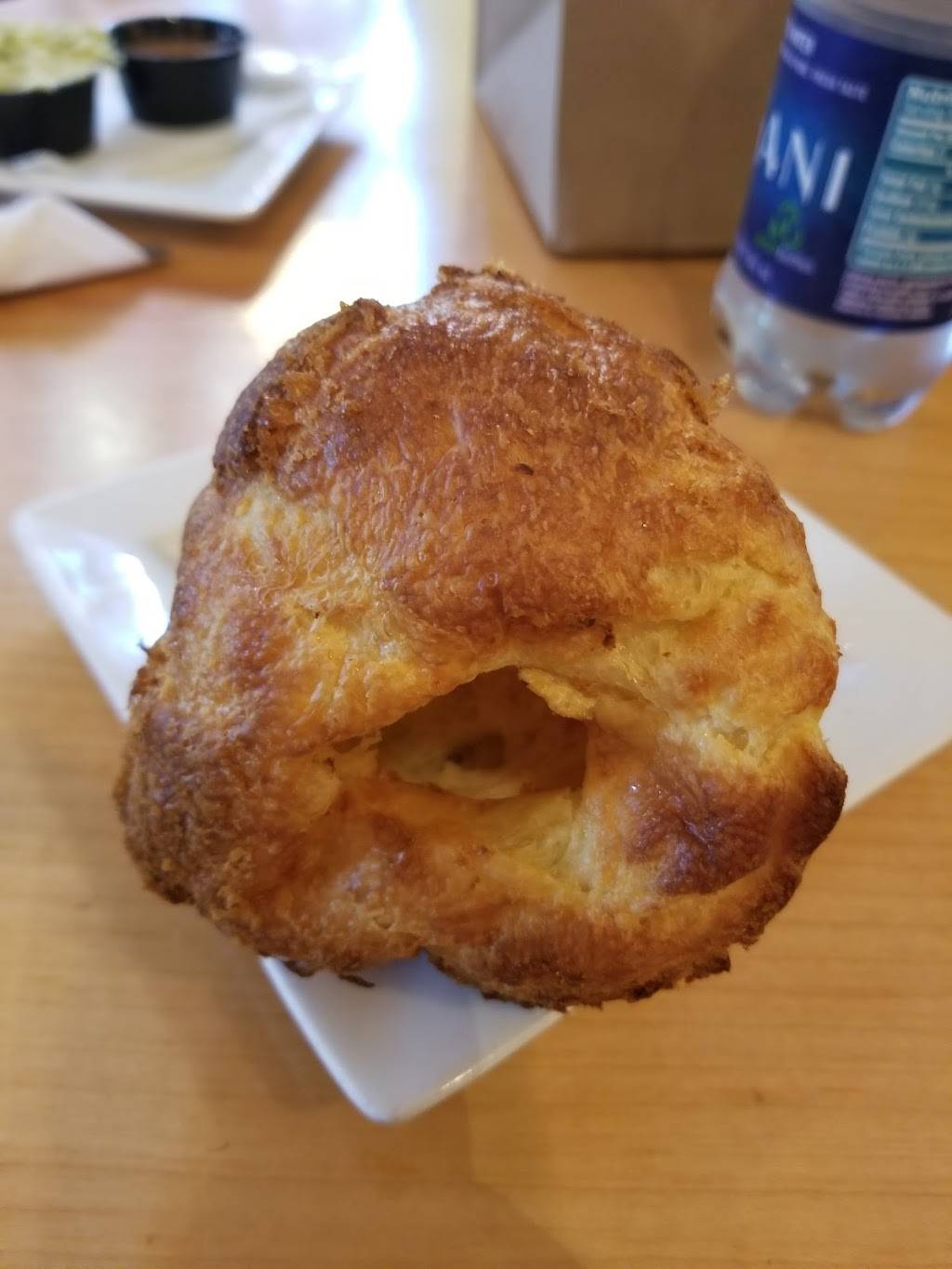 Blondies Coffee & Wine Bar | restaurant | 1301 Washington Ave, St. Louis, MO 63103, USA | 3142416100 OR +1 314-241-6100