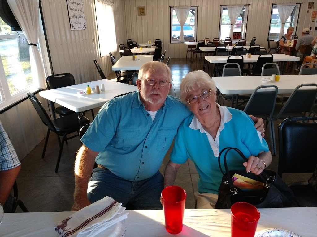 R & M Dutch Oven Cooking | restaurant | 2994 S Hwy E, Norwood, MO 65717, USA | 4177460305 OR +1 417-746-0305