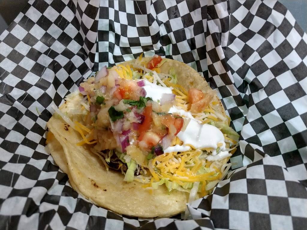 Calle Tacos & Lounge | restaurant | 1440 Secor Rd Suite 120R, Toledo, OH 43607, USA | 4194692467 OR +1 419-469-2467