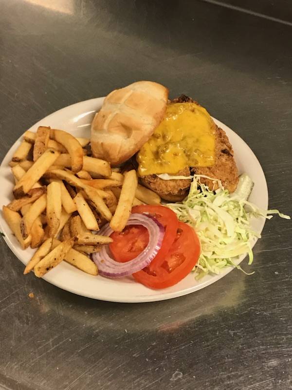 Millside Restaurant & Tavern | restaurant | 5710 Losee Rd, North Las Vegas, NV 89081, USA | 7022022921 OR +1 702-202-2921