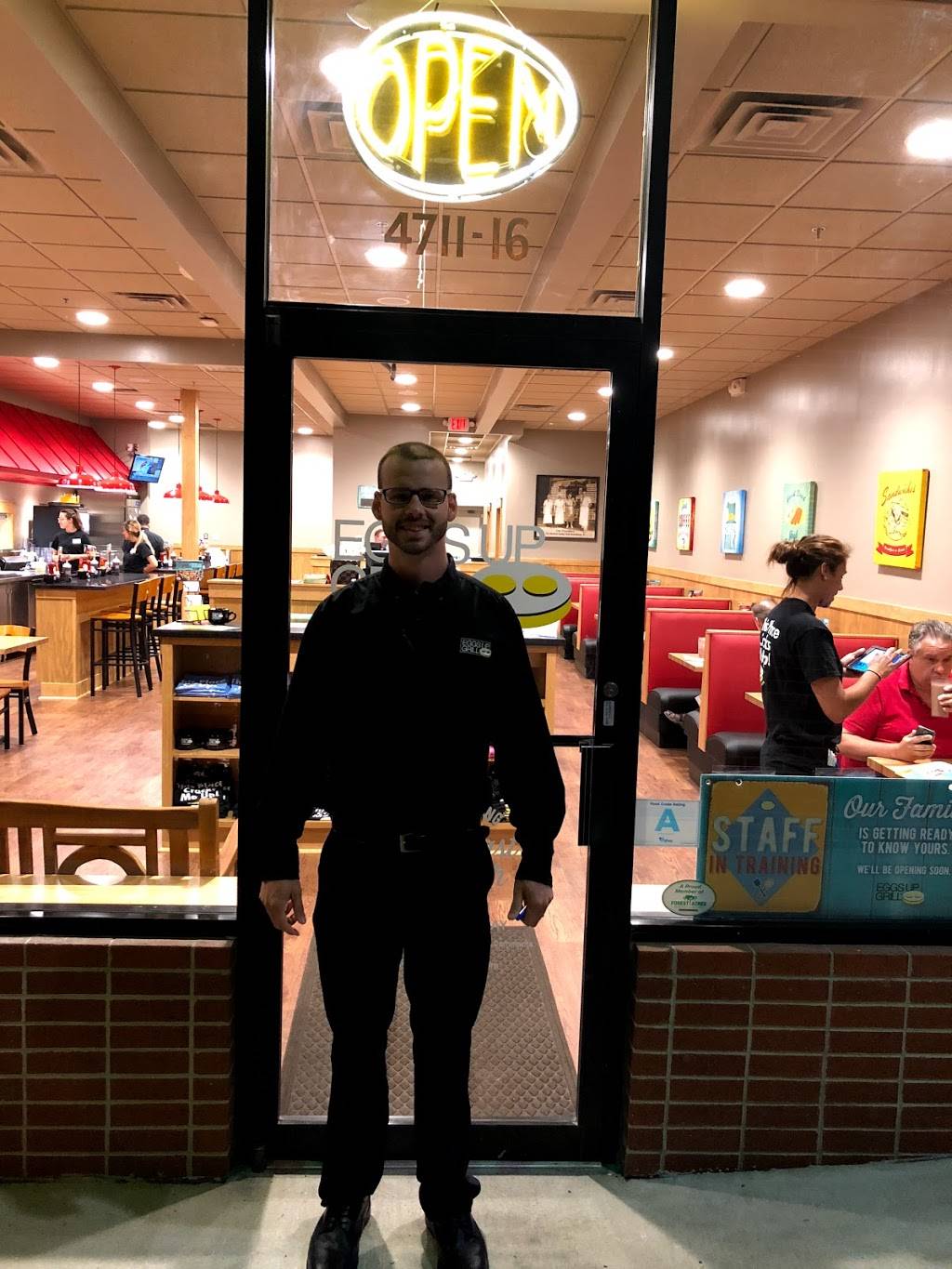 Eggs Up Grill | restaurant | 4711 Forest Dr Suites 15 & 16, Columbia, SC 29206, USA | 8038200742 OR +1 803-820-0742