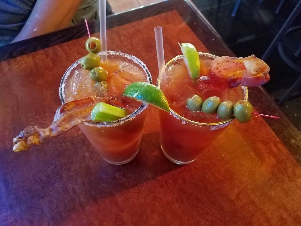 Teakwoods Bar-vs-Grill | restaurant | 23971 Clinton Keith Rd a101, Wildomar, CA 92595, USA | 9513042488 OR +1 951-304-2488