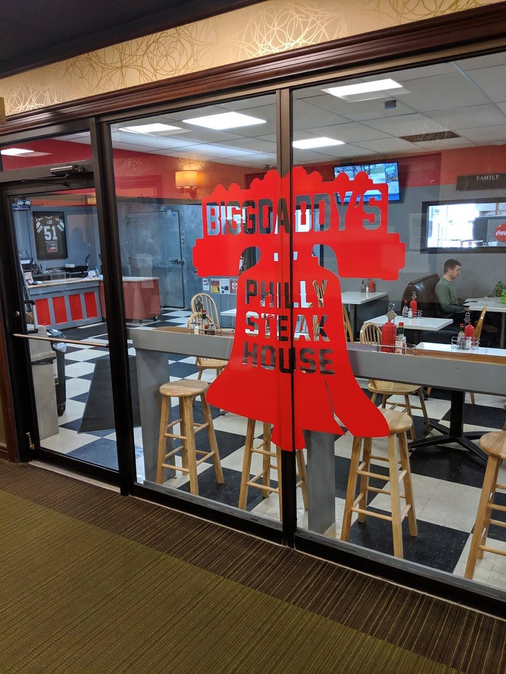 BIGG Daddys Philly Steak House | restaurant | 137 North St, Pittsfield, MA 01201, USA | 4134640377 OR +1 413-464-0377