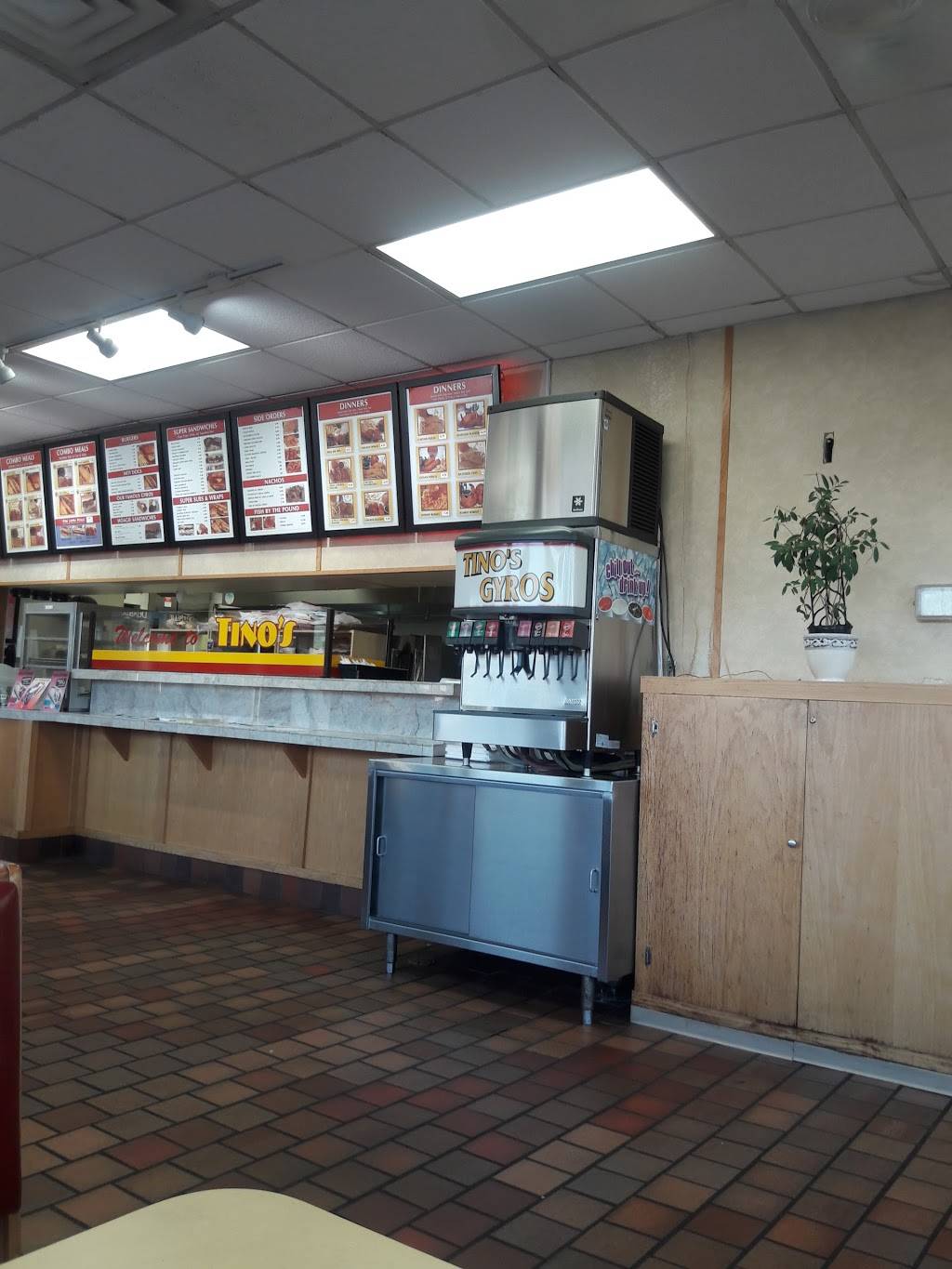 Tinos Carry Out | meal takeaway | 2300 Lathrop Ave, Racine, WI 53405, USA | 2625547772 OR +1 262-554-7772