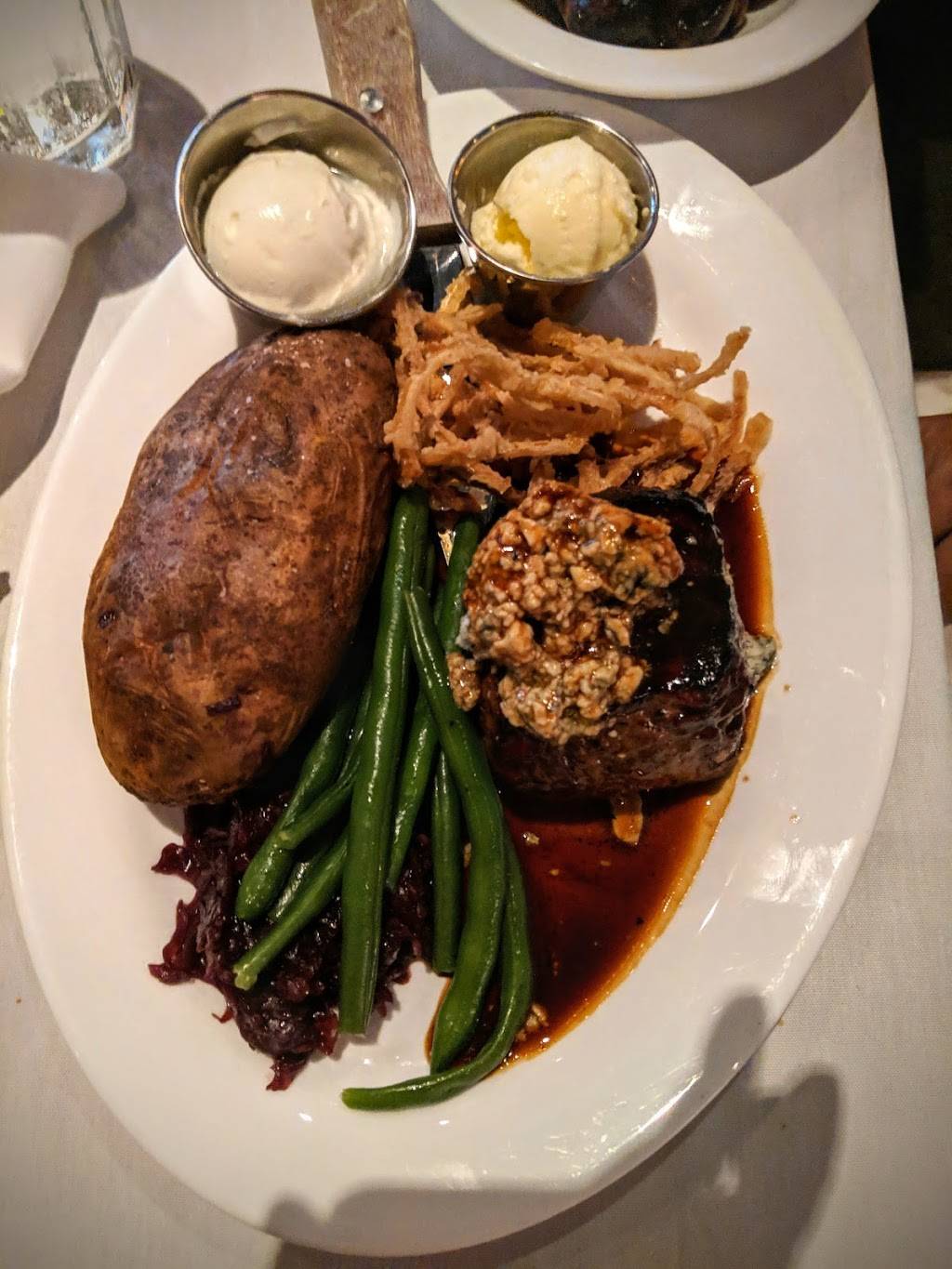 South Beach Grille | restaurant | 7205 Estero Blvd, Fort Myers Beach, FL 33931, USA | 2394637770 OR +1 239-463-7770