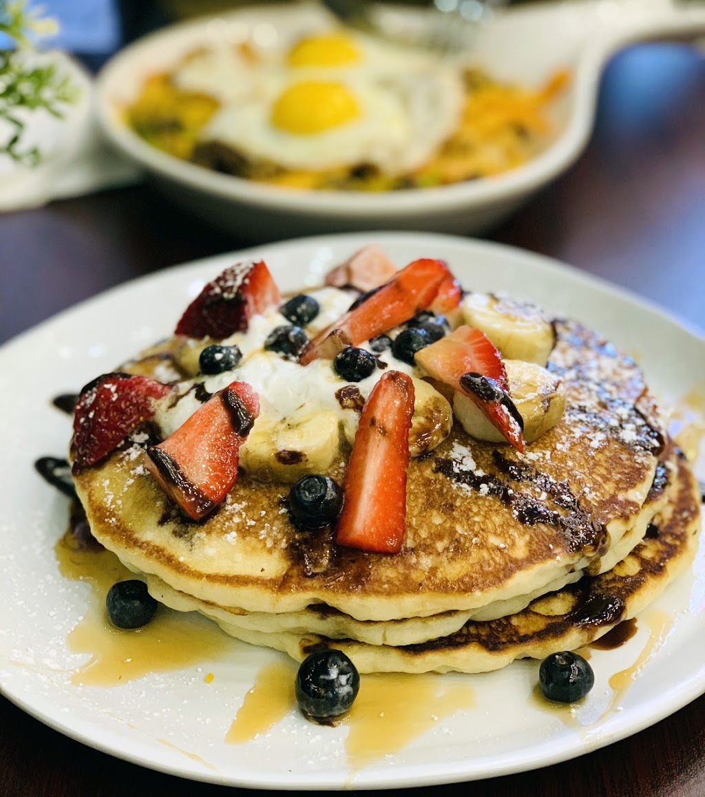 AmeriBrunch Cafe | restaurant | 316 E Bridger Ave #102, Las Vegas, NV 89101, USA | 7257262651 OR +1 725-726-2651