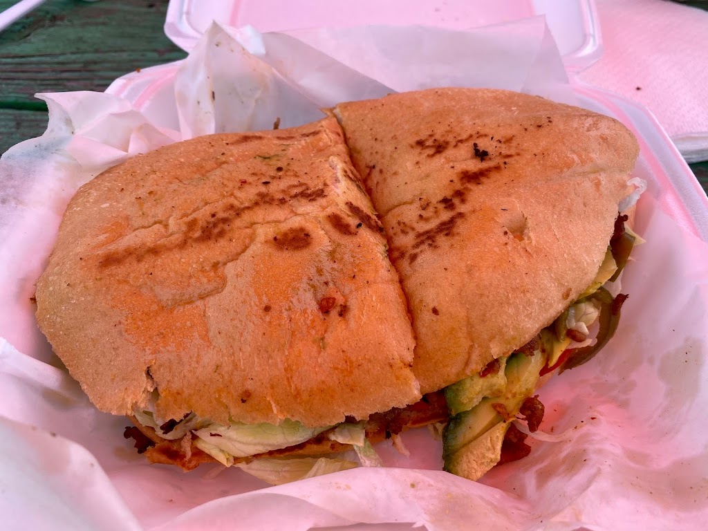 Taqueria El Paisano | restaurant | 119 N 4th St, De Queen, AR 71832, USA | 8706425043 OR +1 870-642-5043