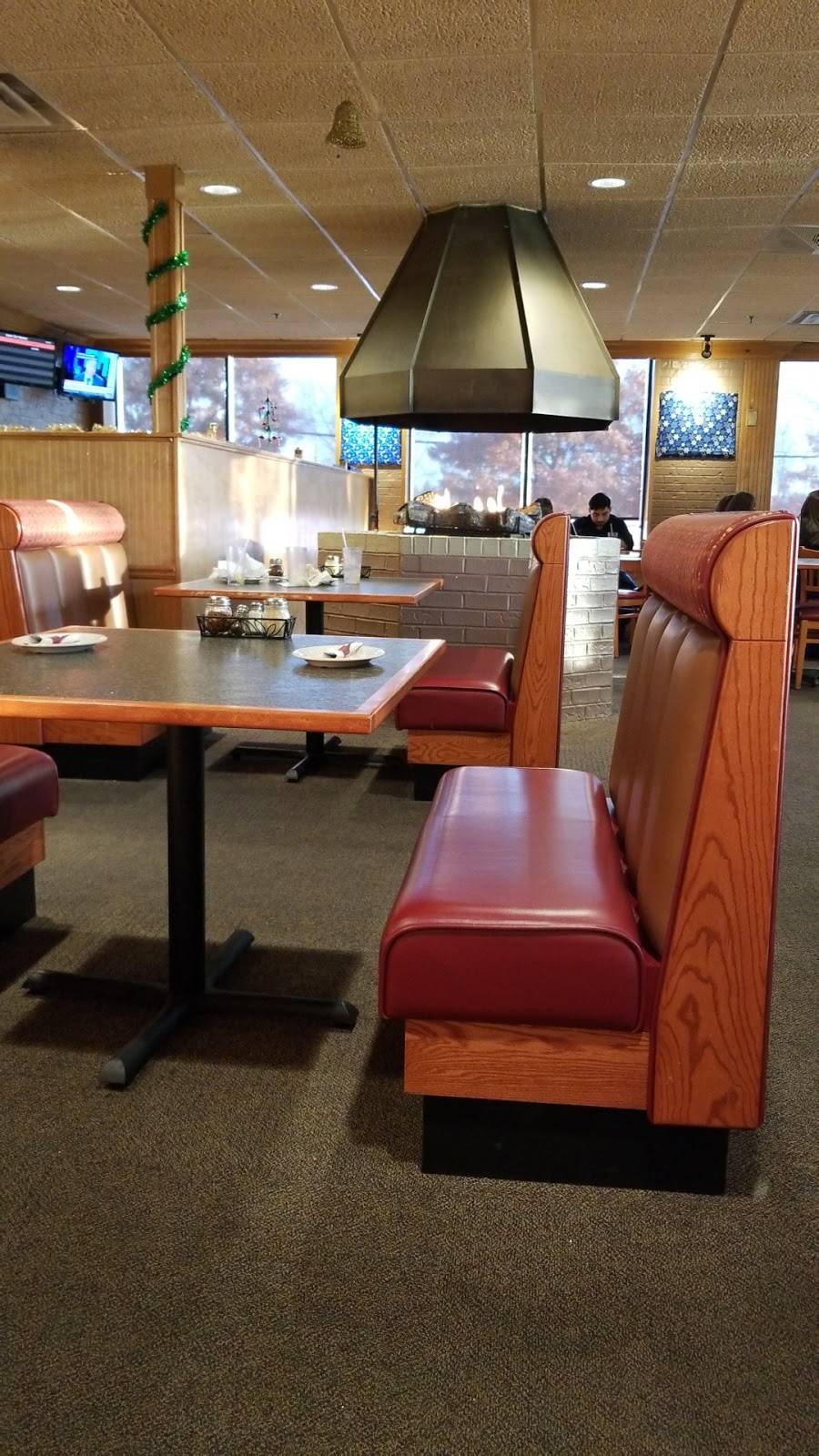 Pizza Hut | restaurant | 2303 N Rolling Rd, Baltimore, MD 21244, USA | 4102657766 OR +1 410-265-7766