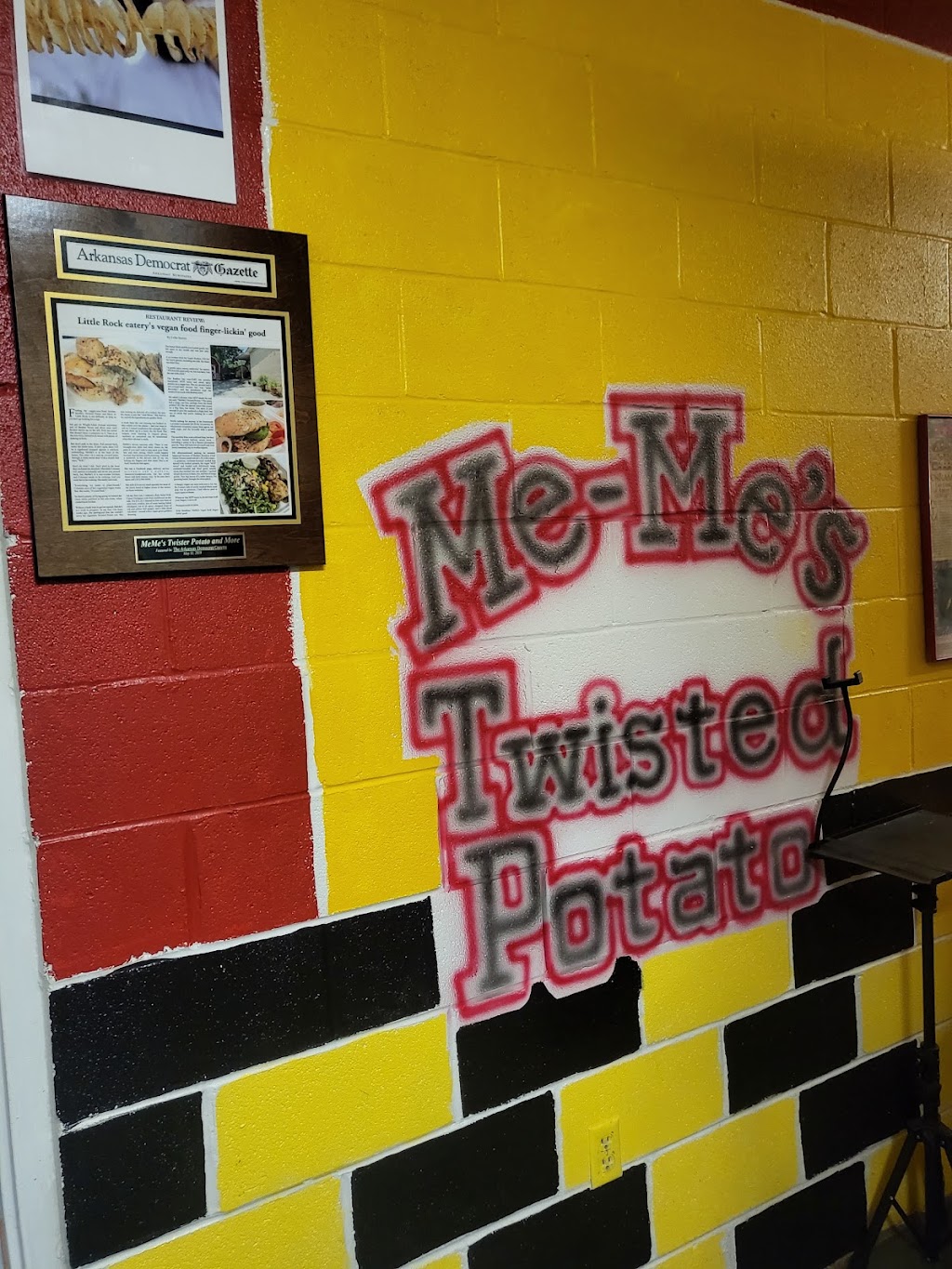 MeMe’s Twisted Potato | restaurant | 3005 Asher Ave, Little Rock, AR 72204, USA | 5019600499 OR +1 501-960-0499