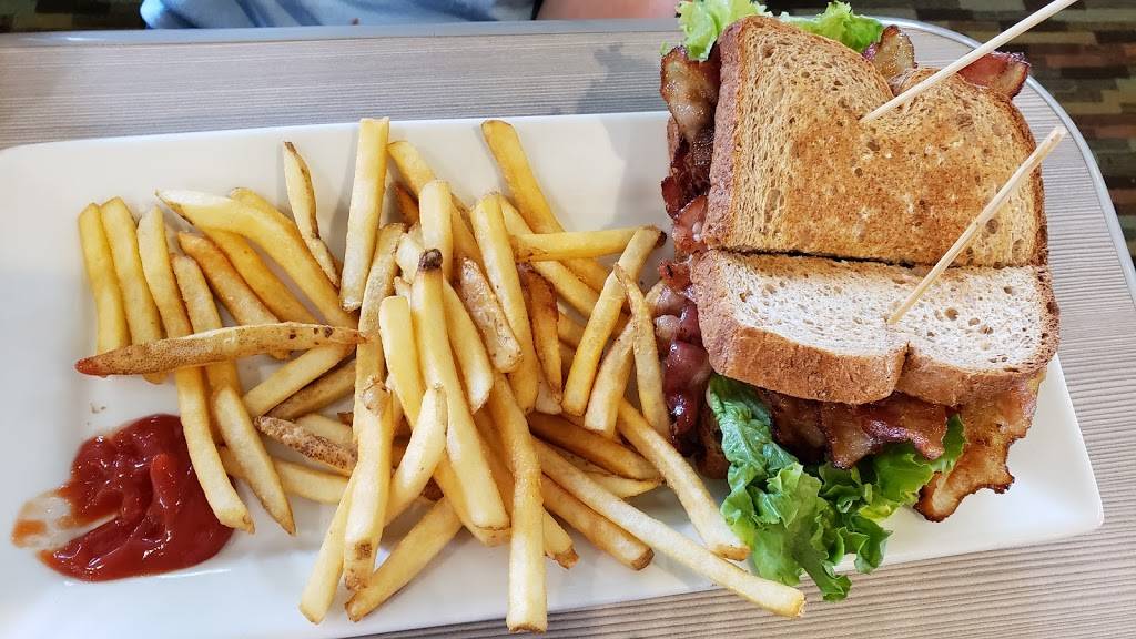 Perkins Restaurant & Bakery | restaurant | 2306 E Mason St, Green Bay, WI 54302, USA | 9204681688 OR +1 920-468-1688