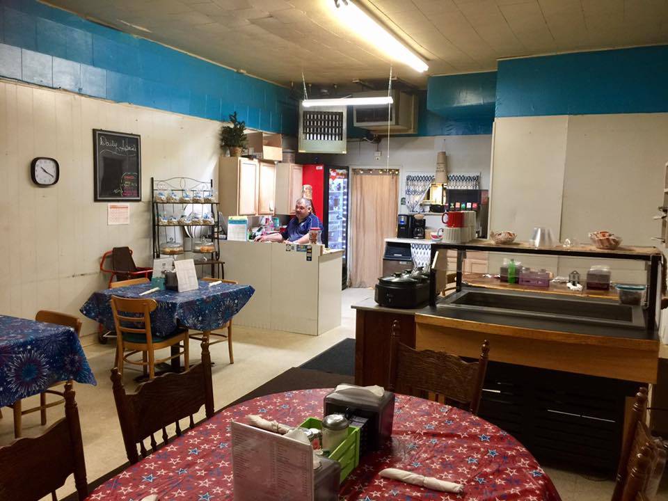 Kays Pizza | restaurant | 1454, 118 E Main St, Gas City, IN 46933, USA | 7656747731 OR +1 765-674-7731