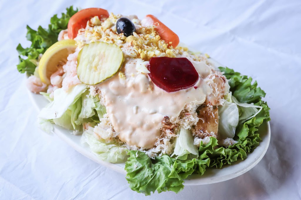 Monicas Riverview | restaurant | 1 I St, Antioch, CA 94509, USA | 9257572272 OR +1 925-757-2272