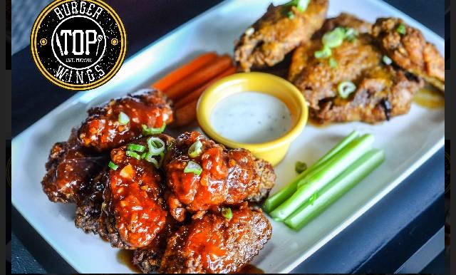 Top burger & wings | restaurant | Carr. Transpeninsular, Chapultepec, 22785 Ensenada, B.C., Mexico | 016461732144 OR +52 646 173 2144